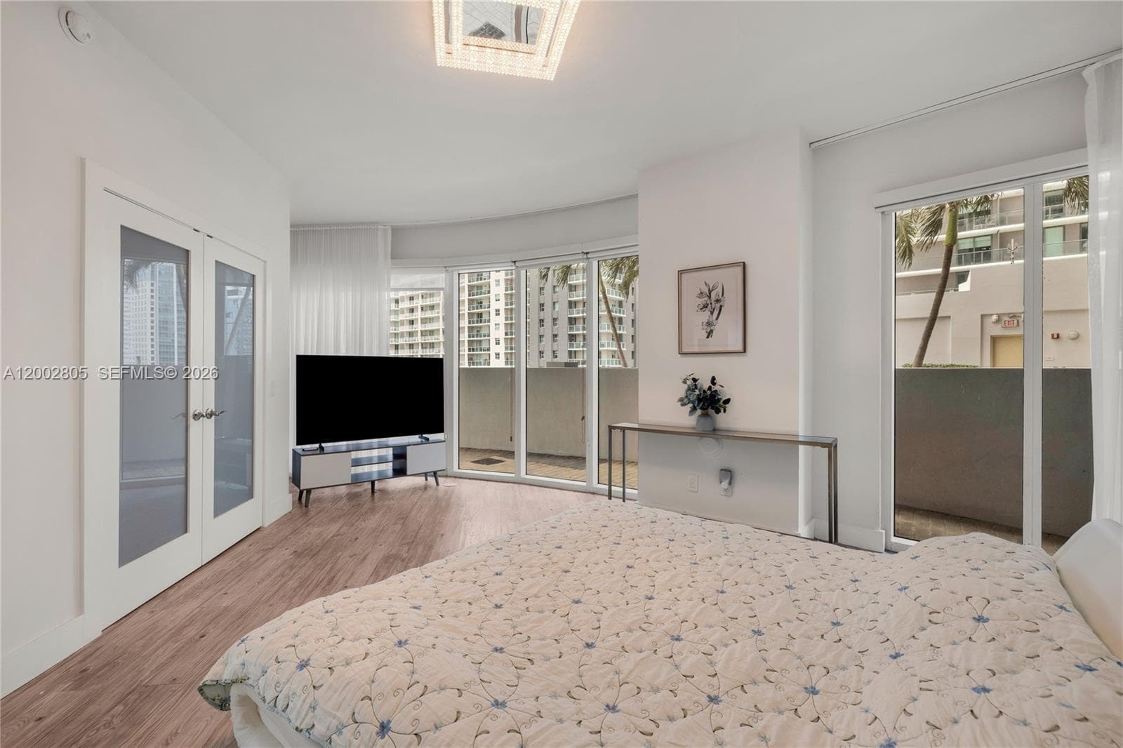 60 13t St 1124 photo 17