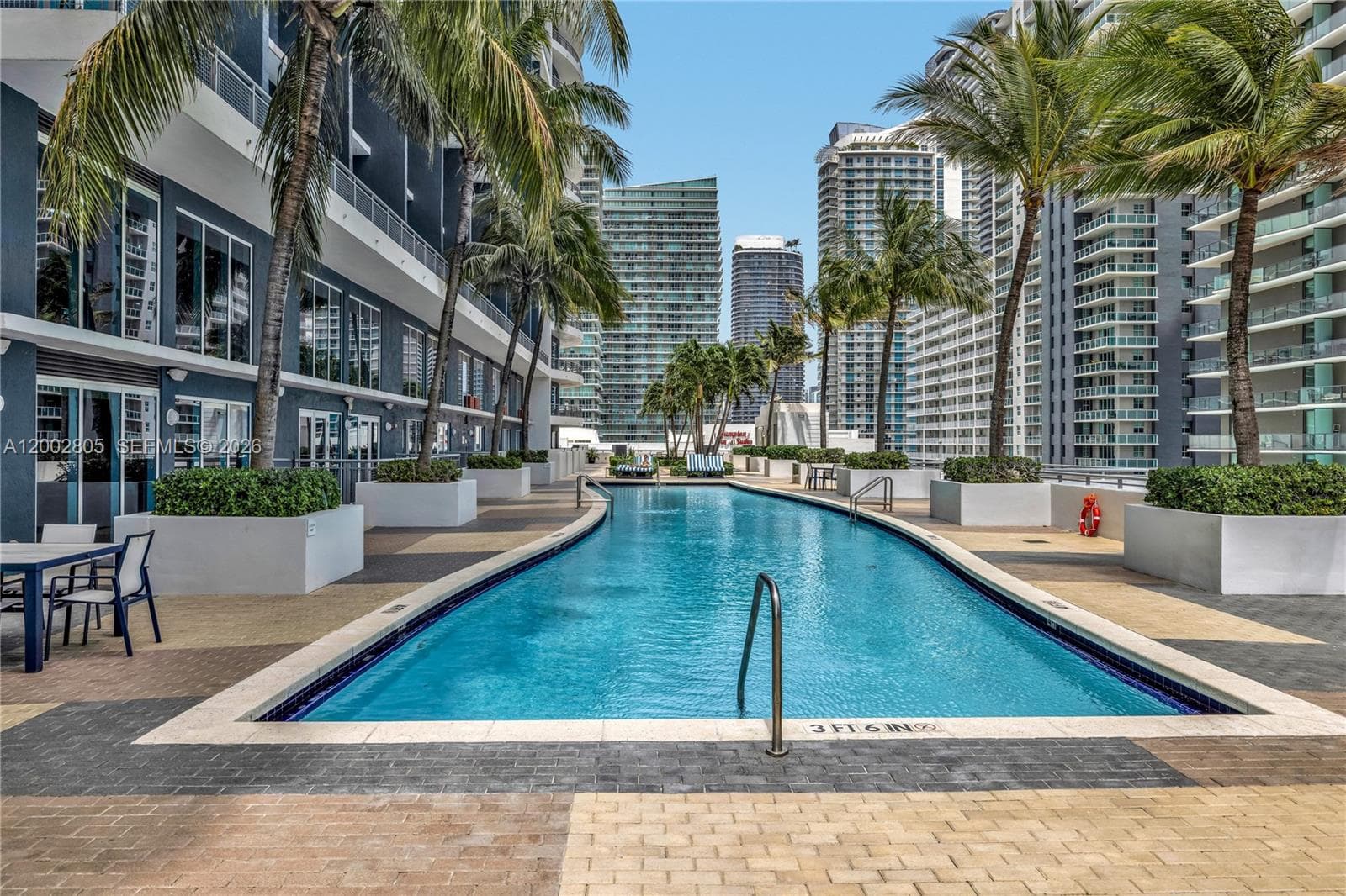 60 13t St 1124 photo 25