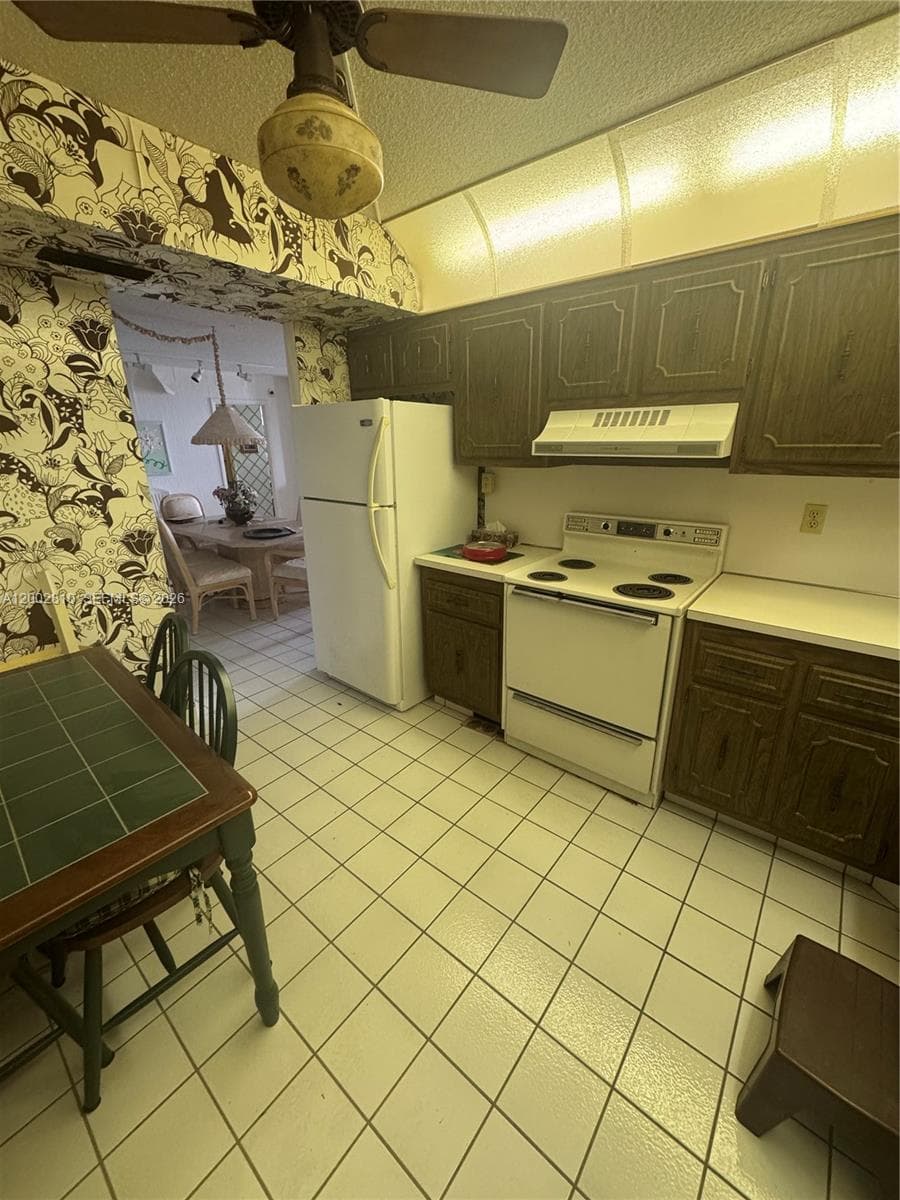 1500 Ocean Dr 4F photo 23