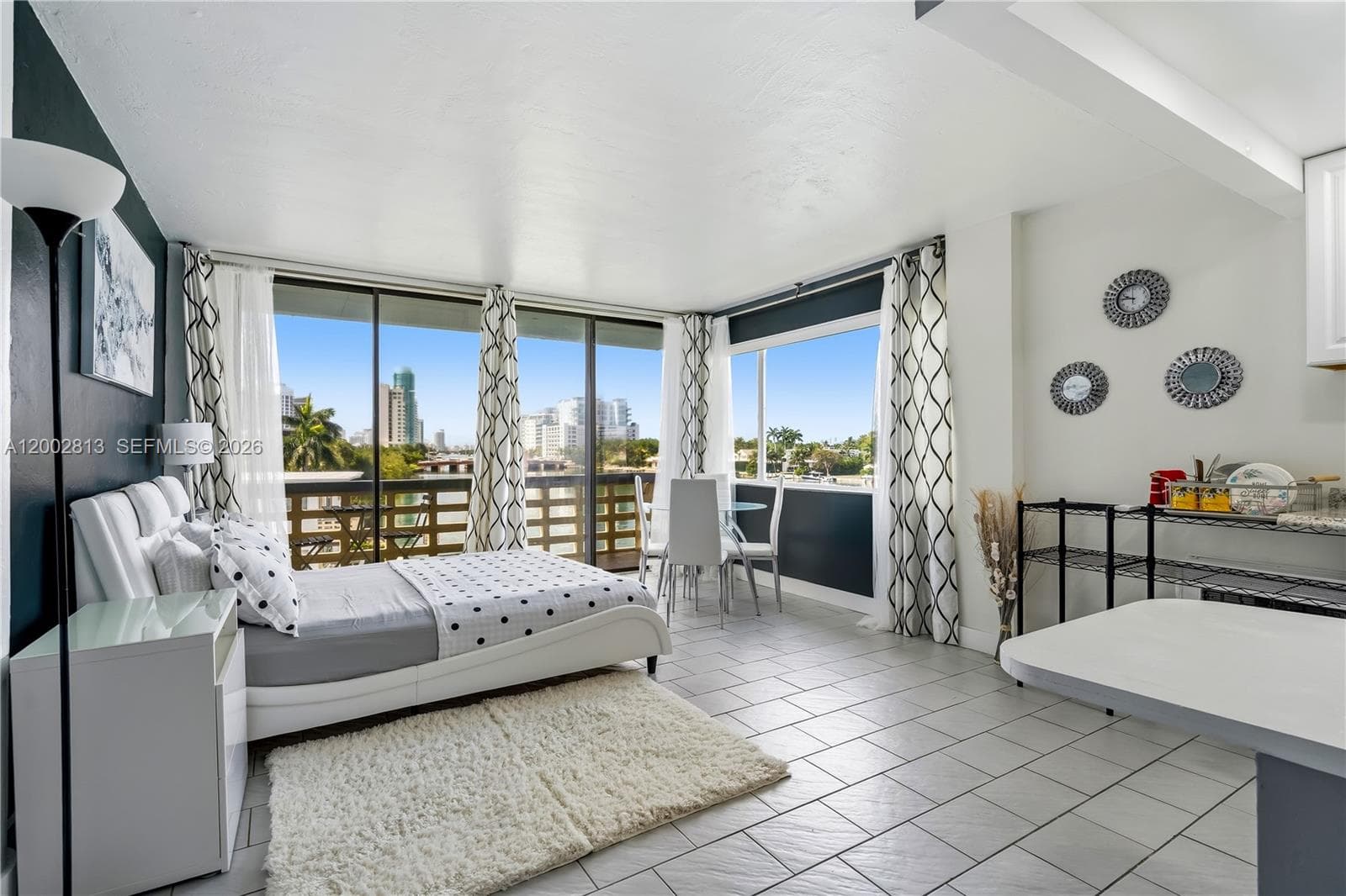 6484 Indian Creek Dr 317 photo 1