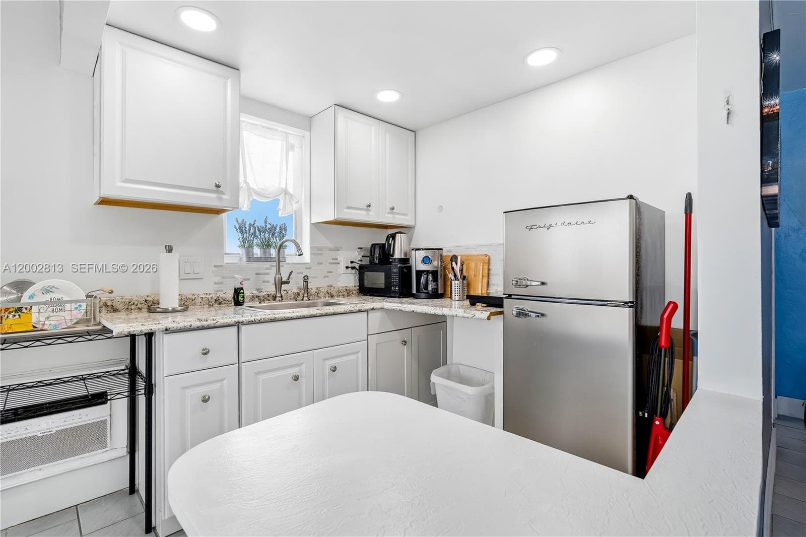 6484 Indian Creek Dr 317 photo 8