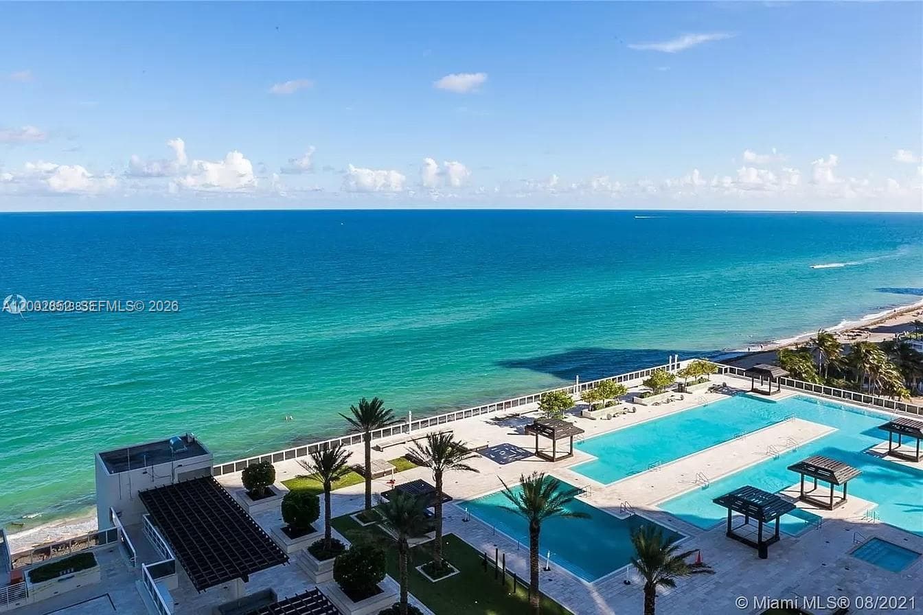 1830 Ocean Dr 1606 photo 23