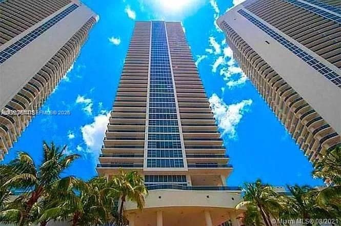 1830 Ocean Dr 1606 photo 16