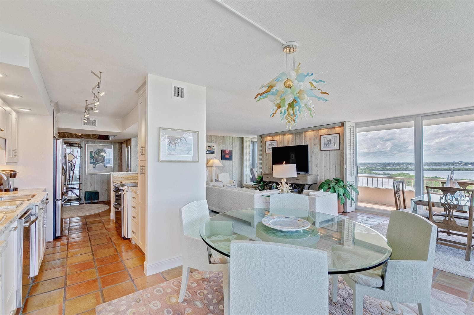 5550 N Ocean Drive 12c photo 6