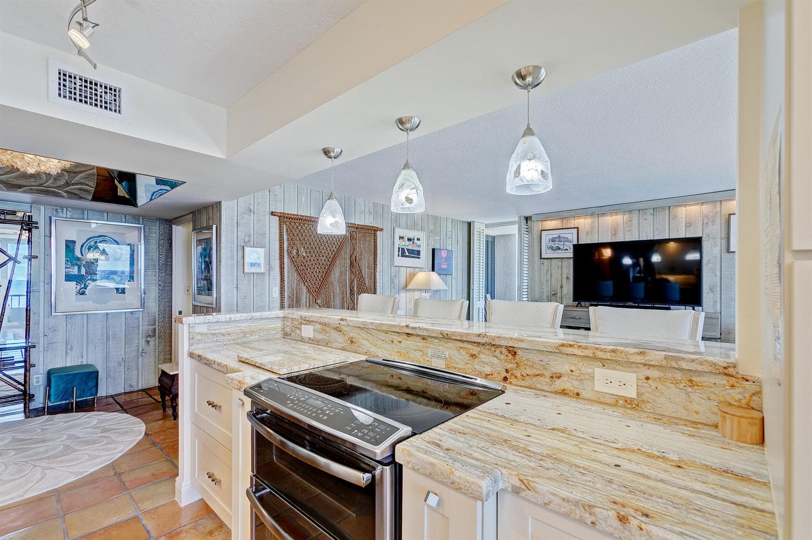 5550 N Ocean Drive 12c photo 11