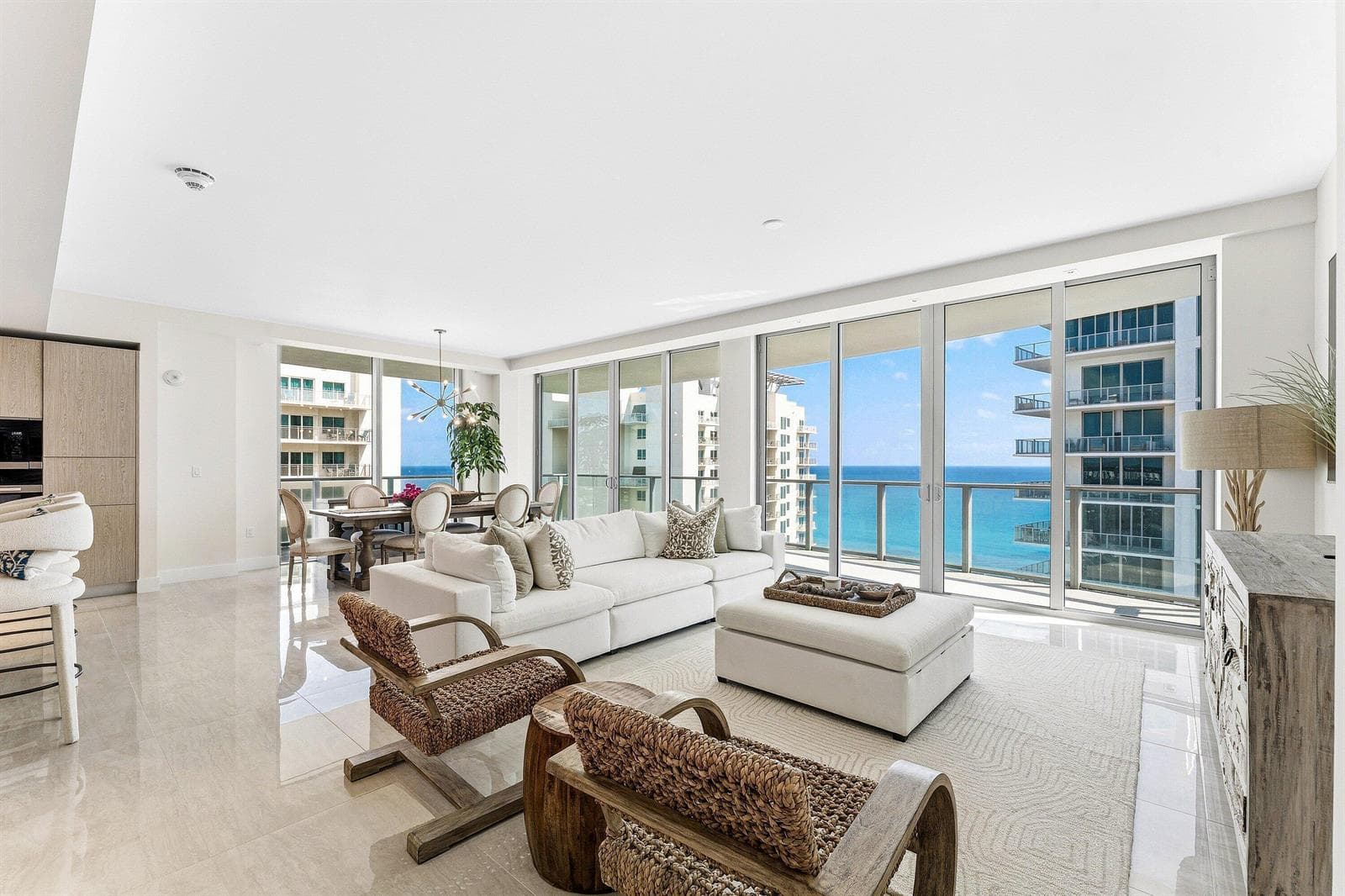 3100 N Ocean Drive 1702p photo 2