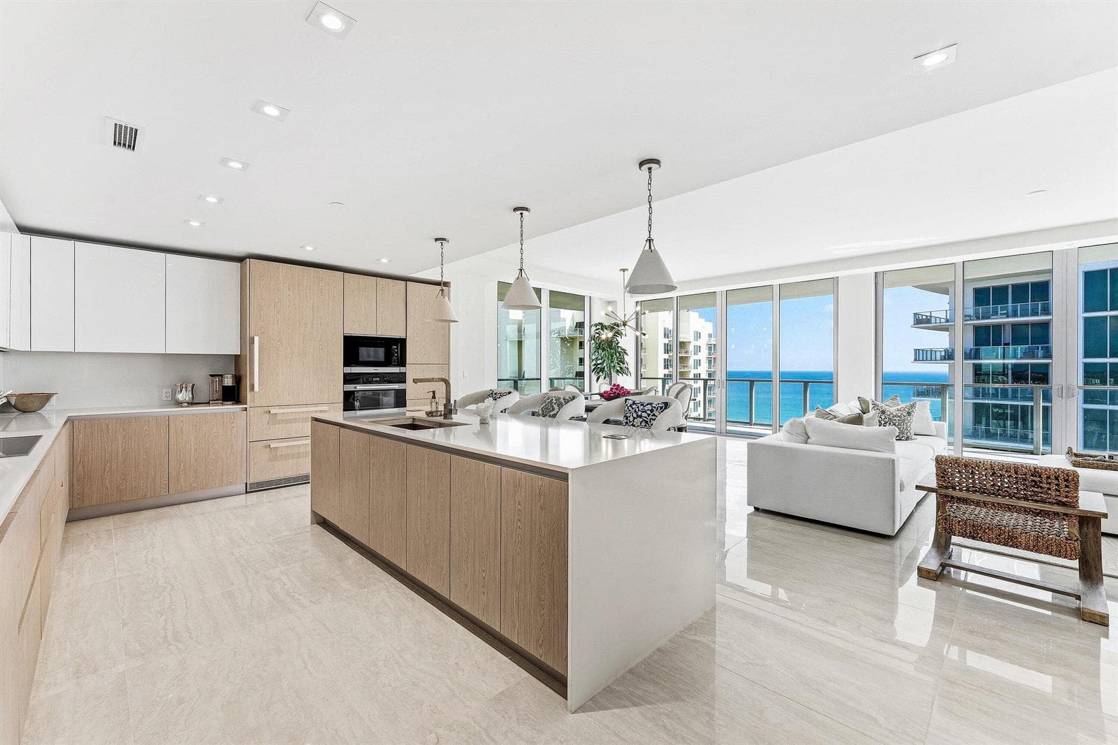 3100 N Ocean Drive 1702p photo 1