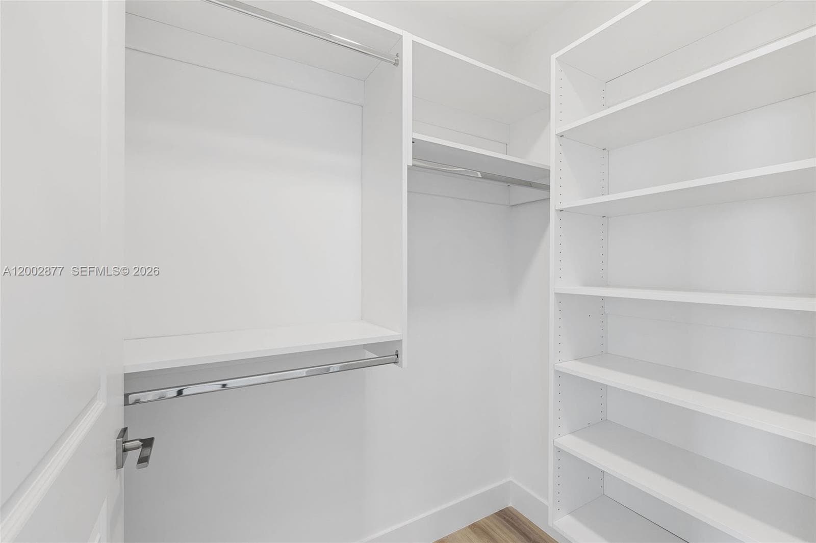 101 Diplomat Pkwy 805 photo 22