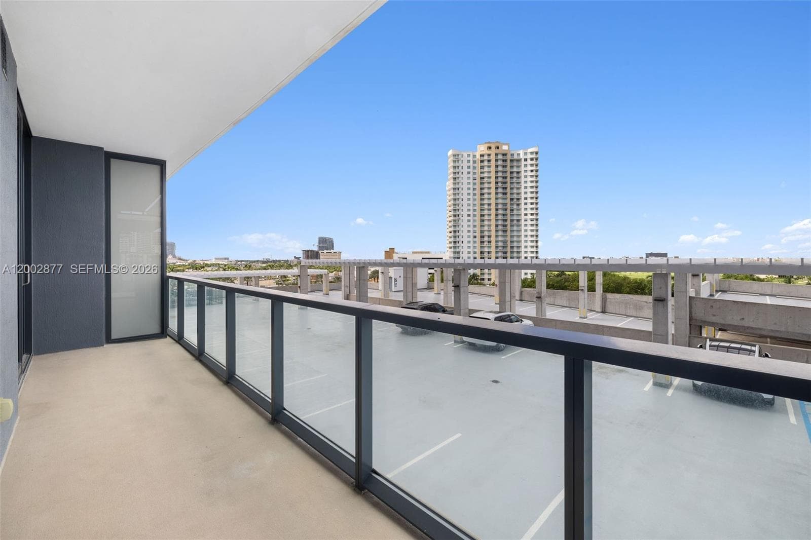 101 Diplomat Pkwy 805 photo 5