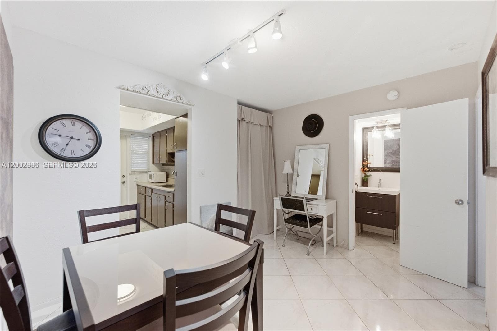 3216 12th St 8 photo 10