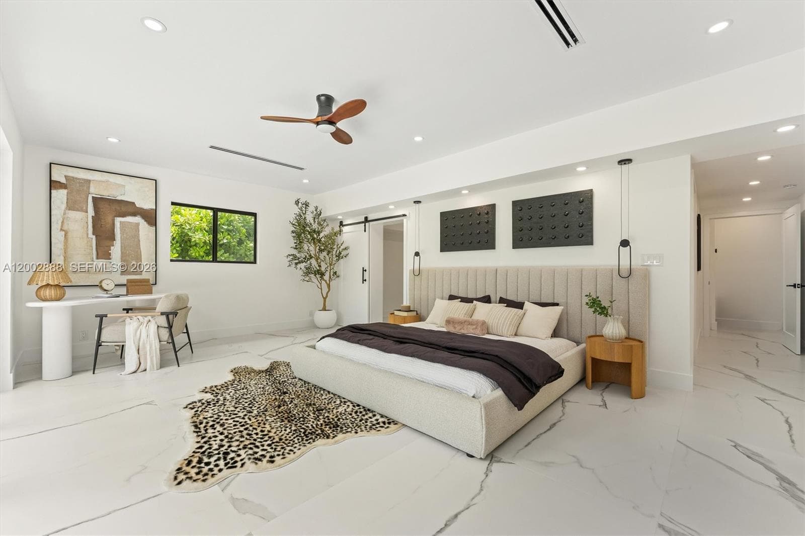 19731 24th Ave photo 16