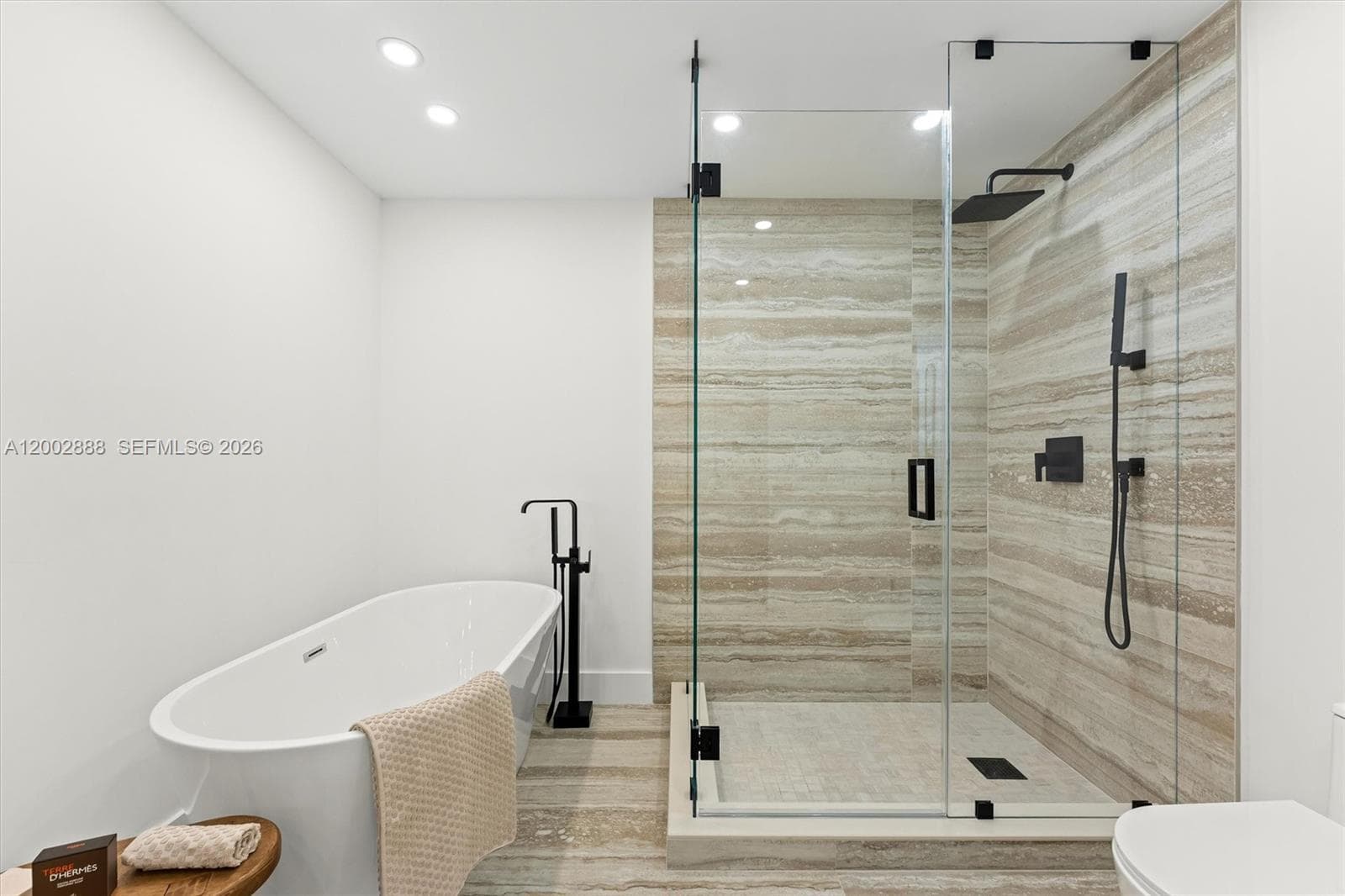 19731 24th Ave photo 22