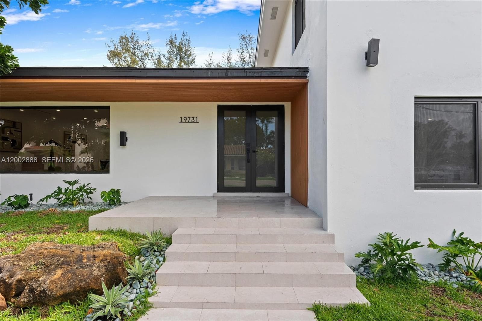 19731 24th Ave photo 1