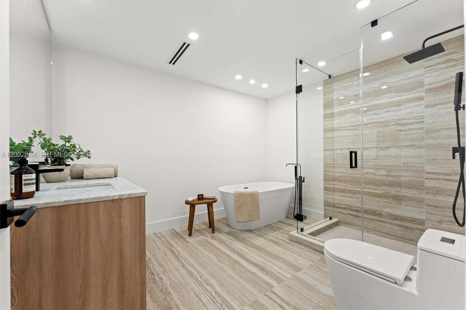 19731 24th Ave photo 20