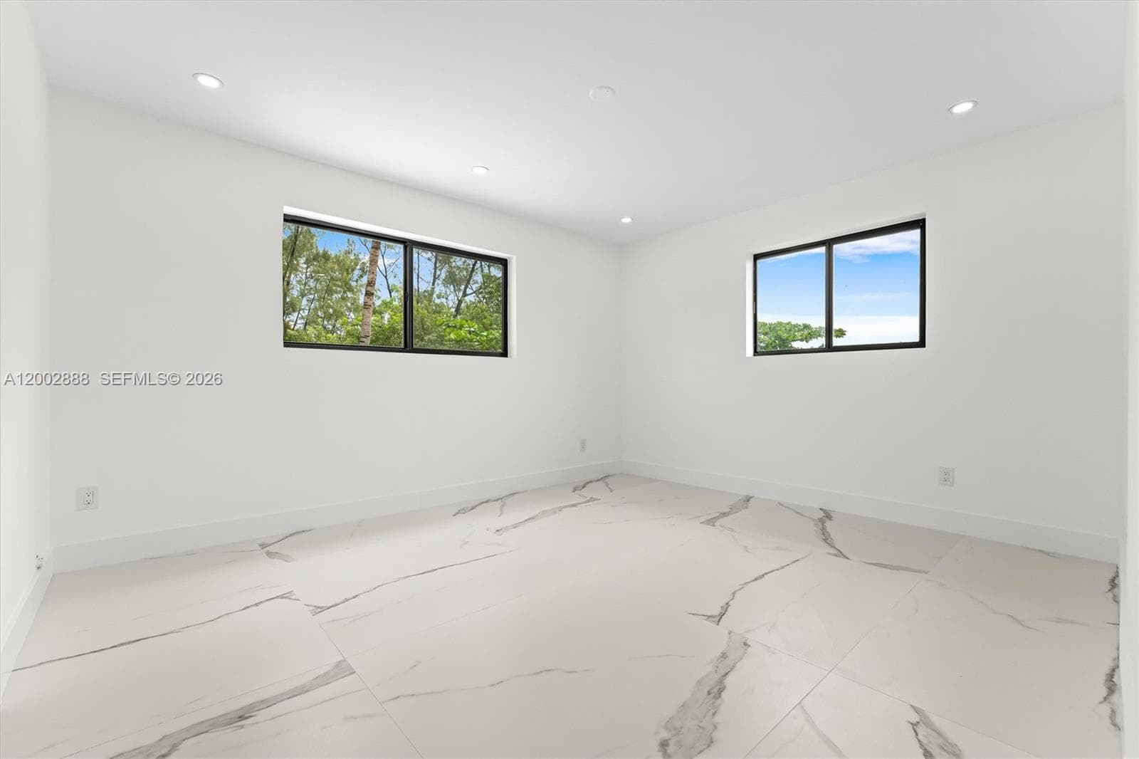 19731 24th Ave photo 24