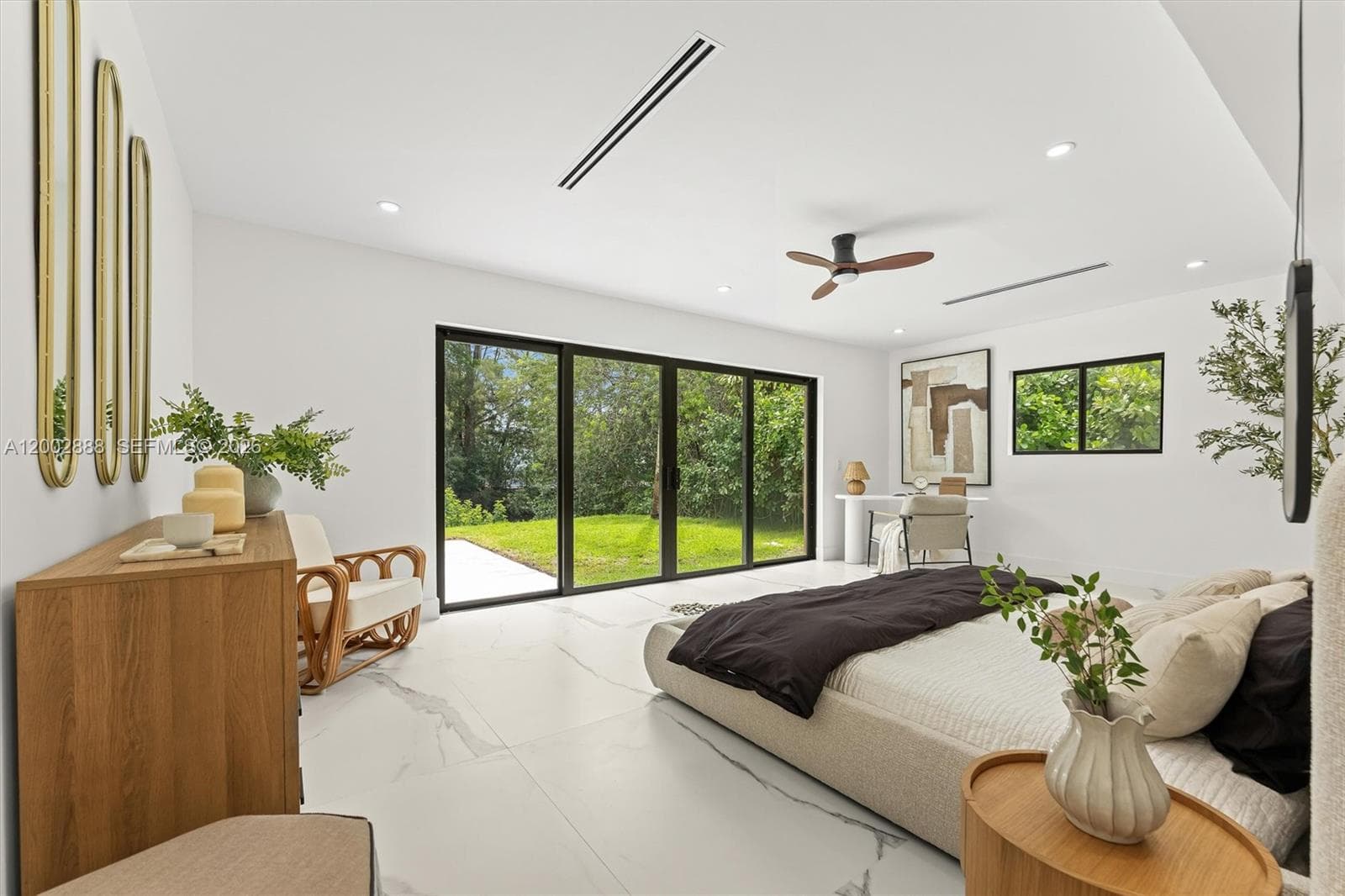 19731 24th Ave photo 15