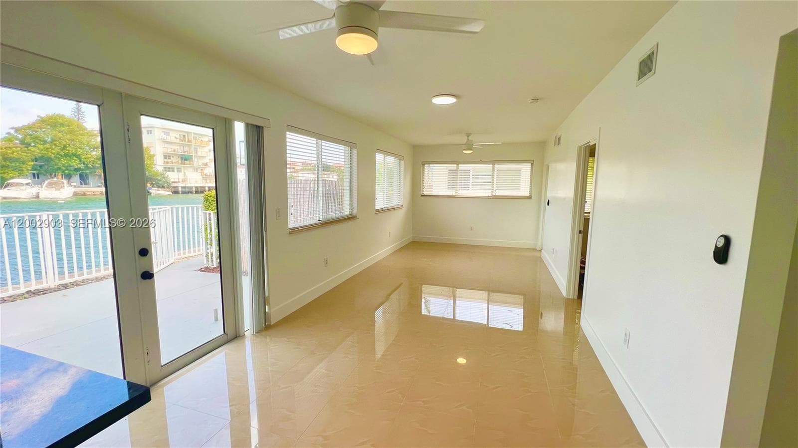 8235 Crespi Blvd 4 photo 3