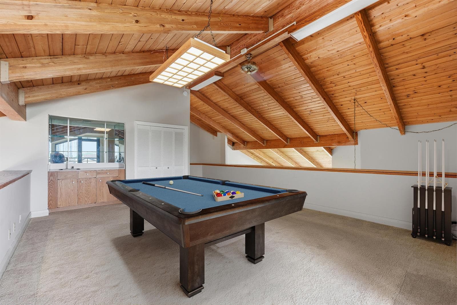 1109 E Marine Way E L4r photo 20