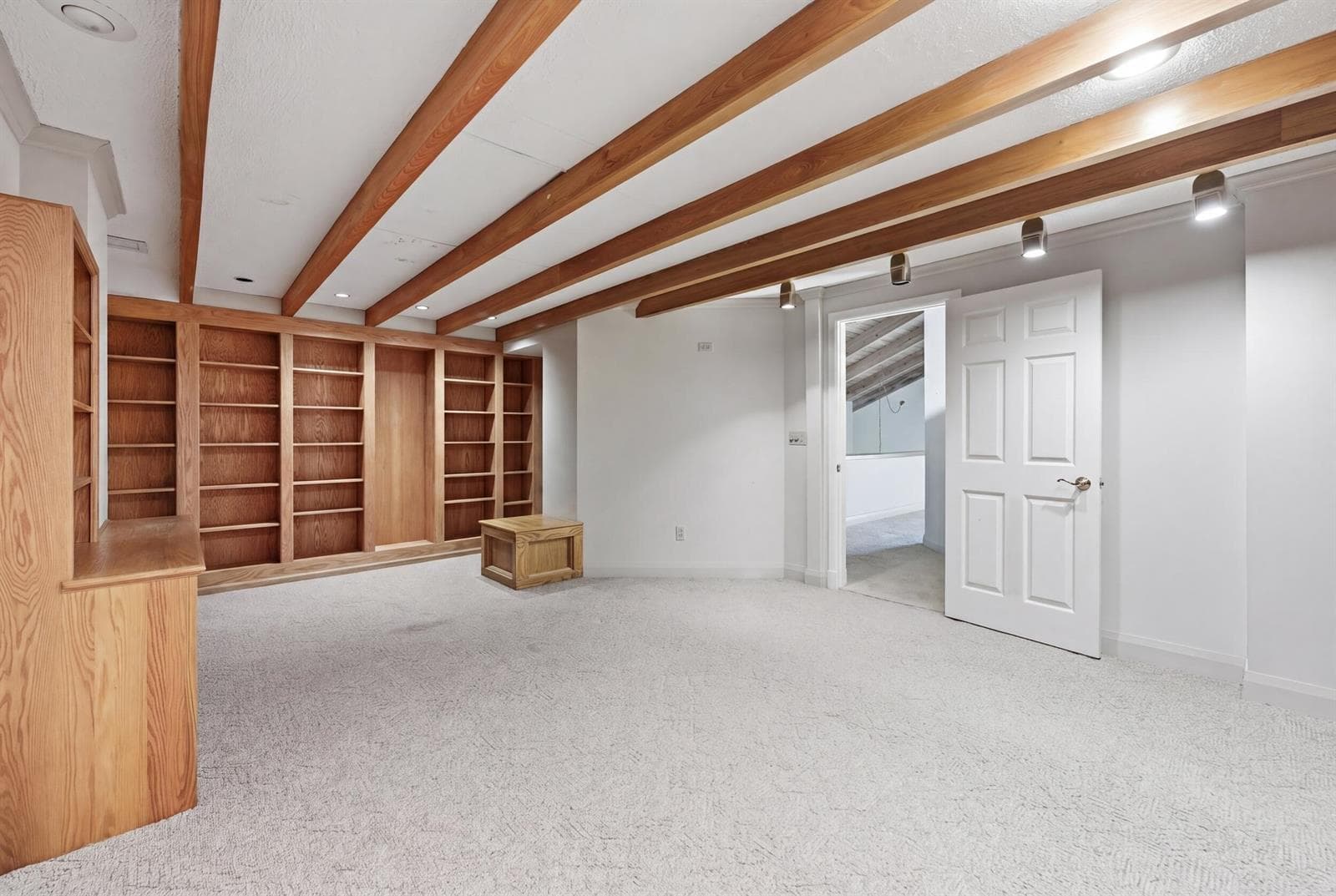 1109 E Marine Way E L4r photo 25
