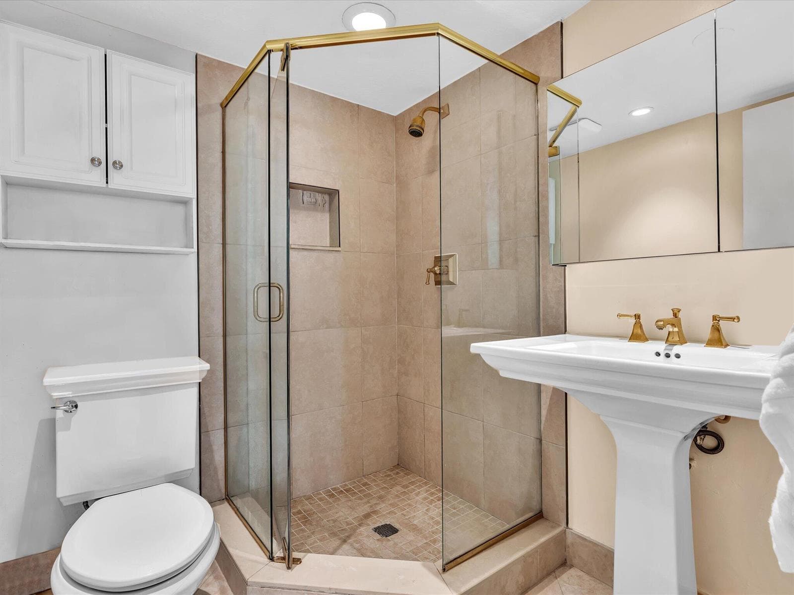 1421 S Ocean Boulevard 219 photo 21
