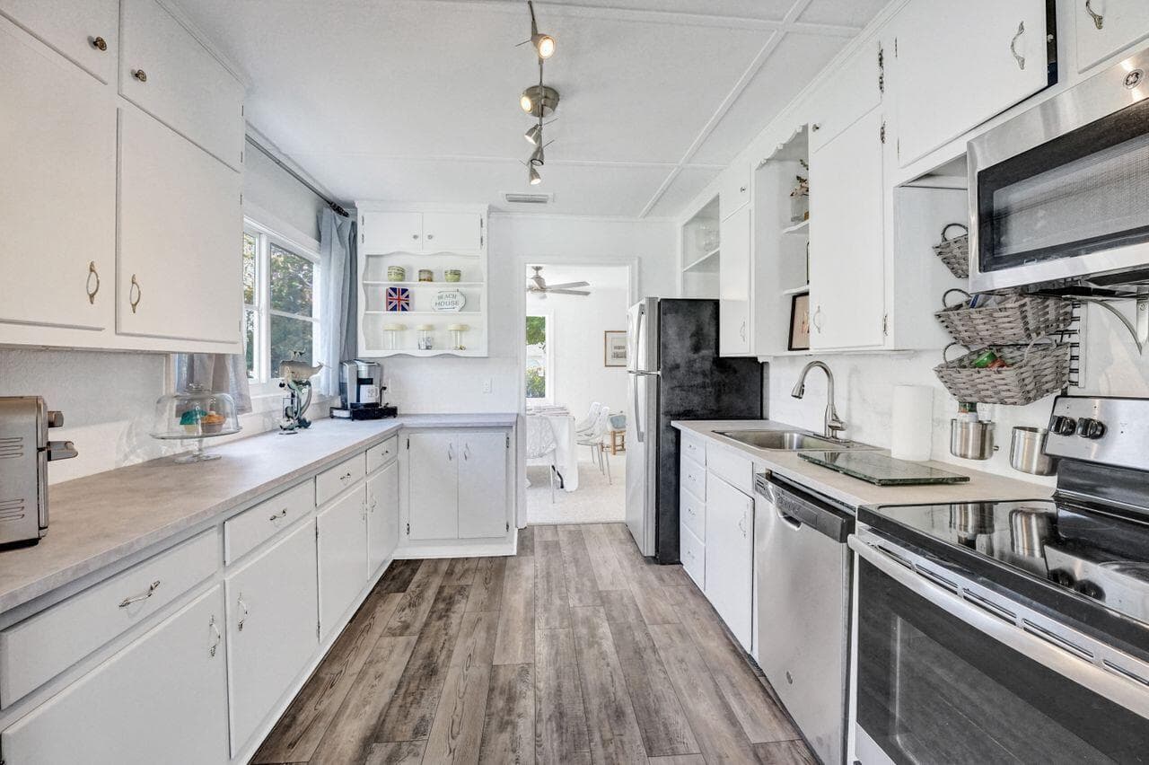 221 S Ocean Breeze #1 & #2 photo 7