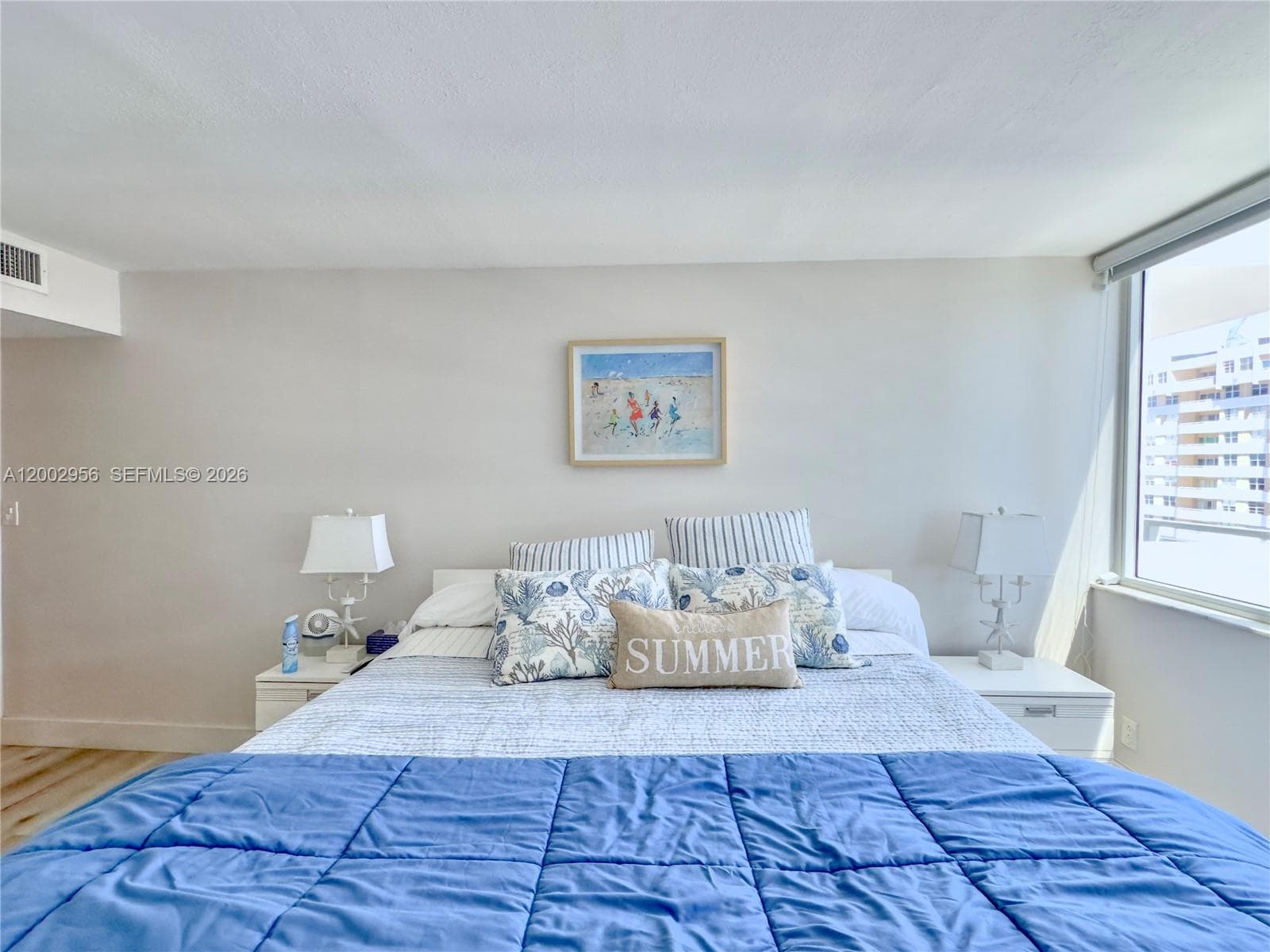 2030 Ocean Dr 1922 photo 12