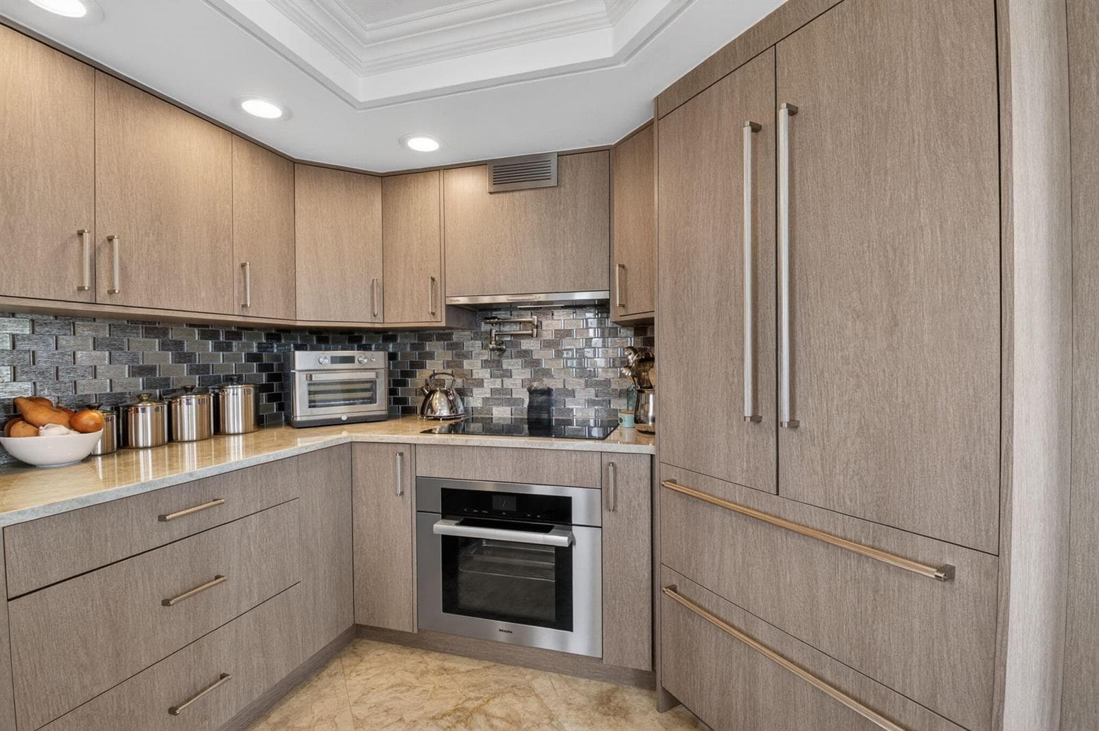 100 SE 5th Avenue Ph 7 photo 13