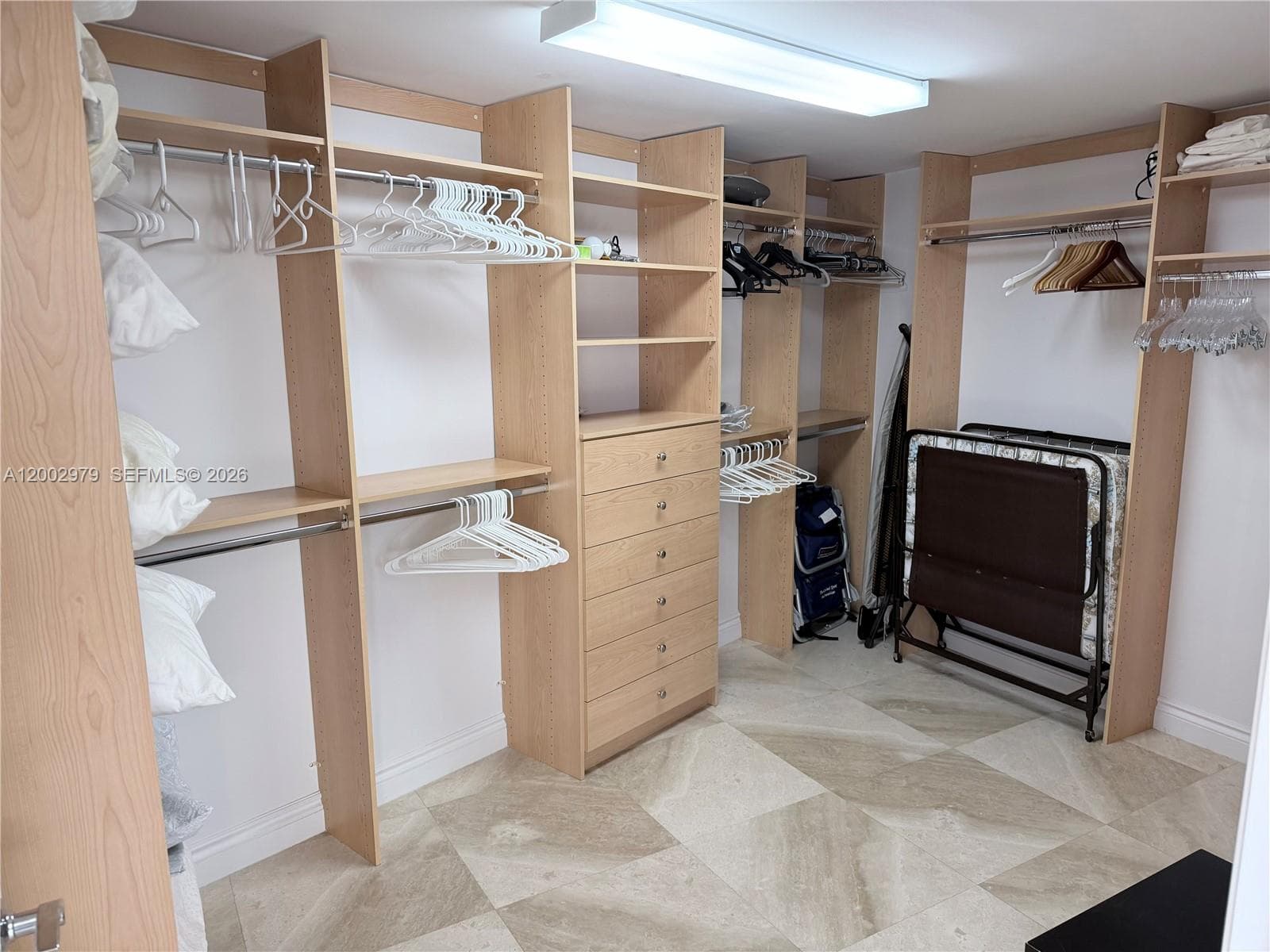 1850 Ocean Dr 805 photo 6