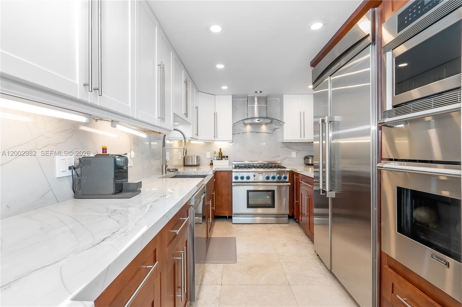 3140 Ocean Dr (Avail 7/15-11/15 flex) 606 photo 9