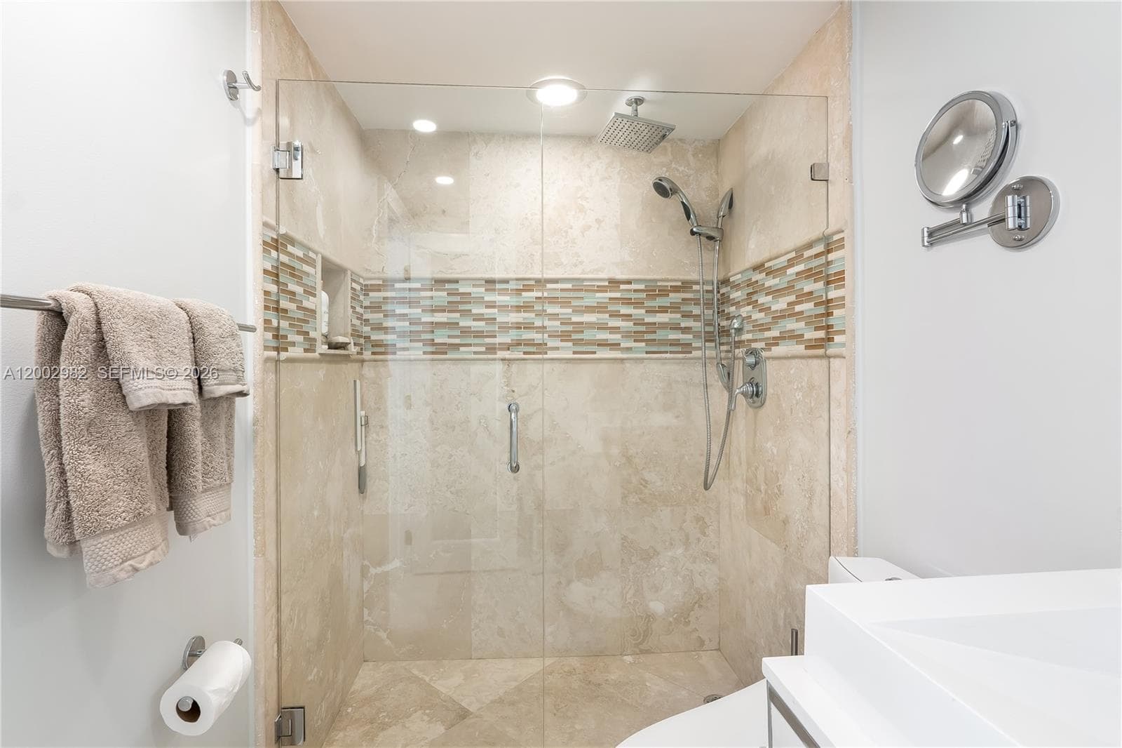 3140 Ocean Dr (Avail 7/15-11/15 flex) 606 photo 18