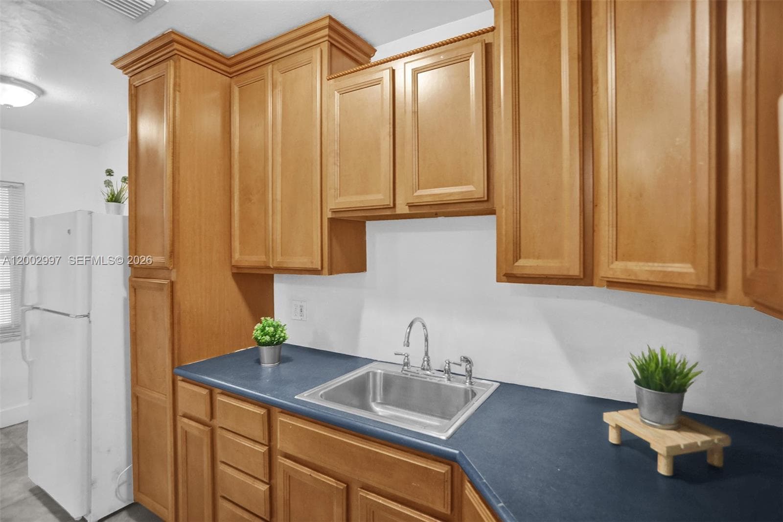 1860 Venice Park Dr 213 photo 2