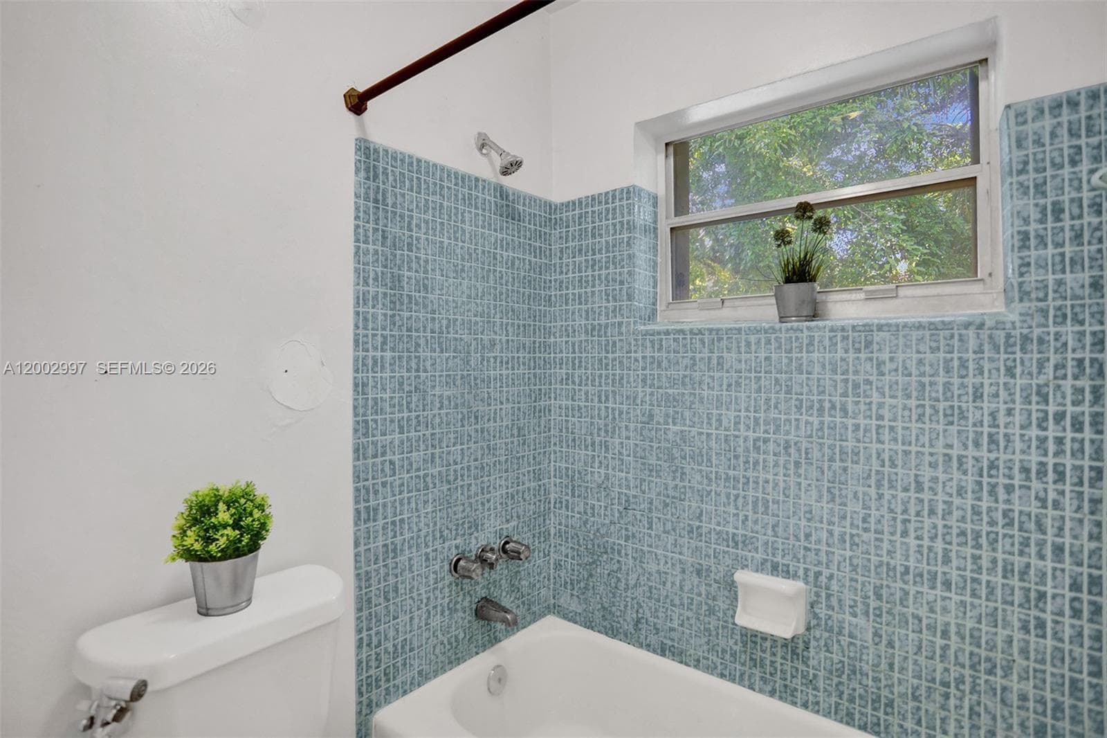 1860 Venice Park Dr 213 photo 12