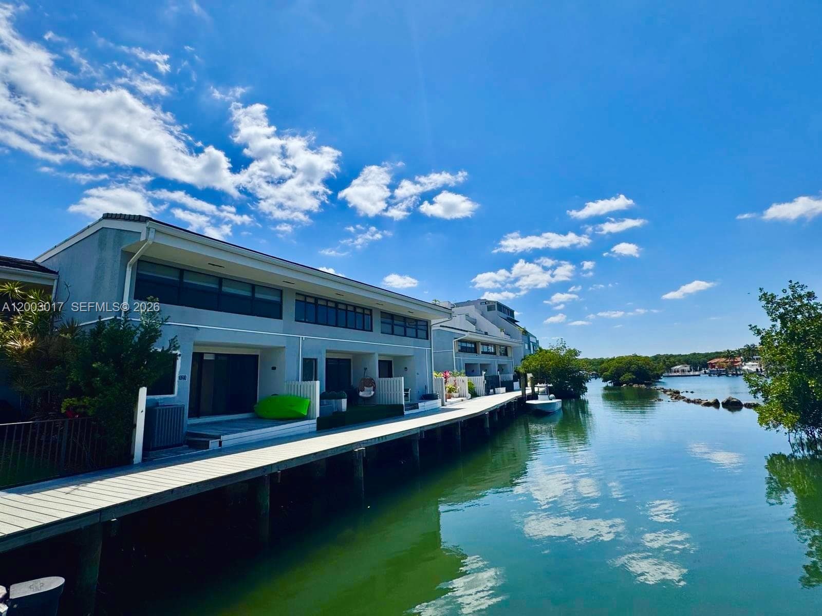 336 Poinciana Dr 1008 photo 23