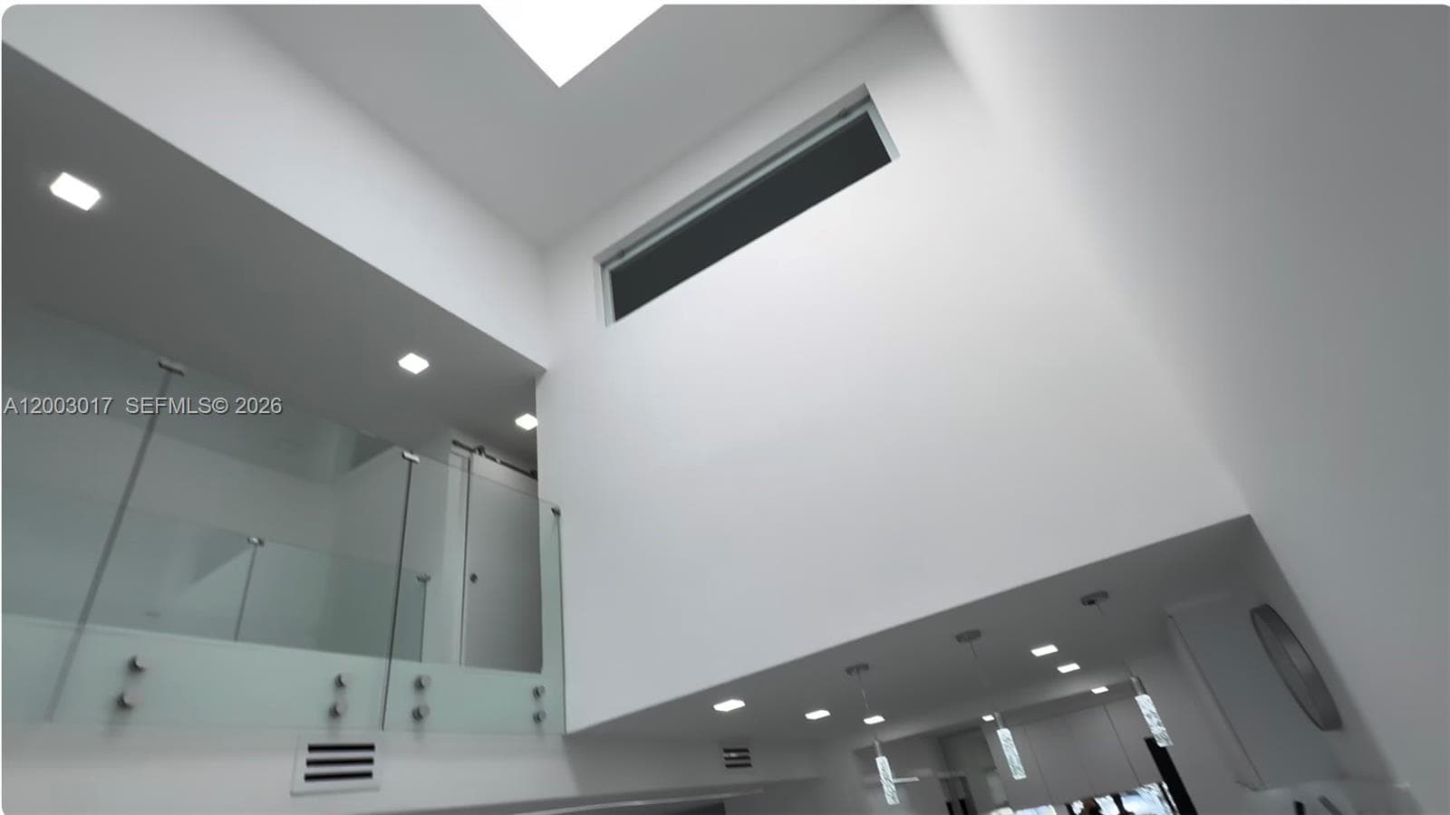 336 Poinciana Dr 1008 photo 13