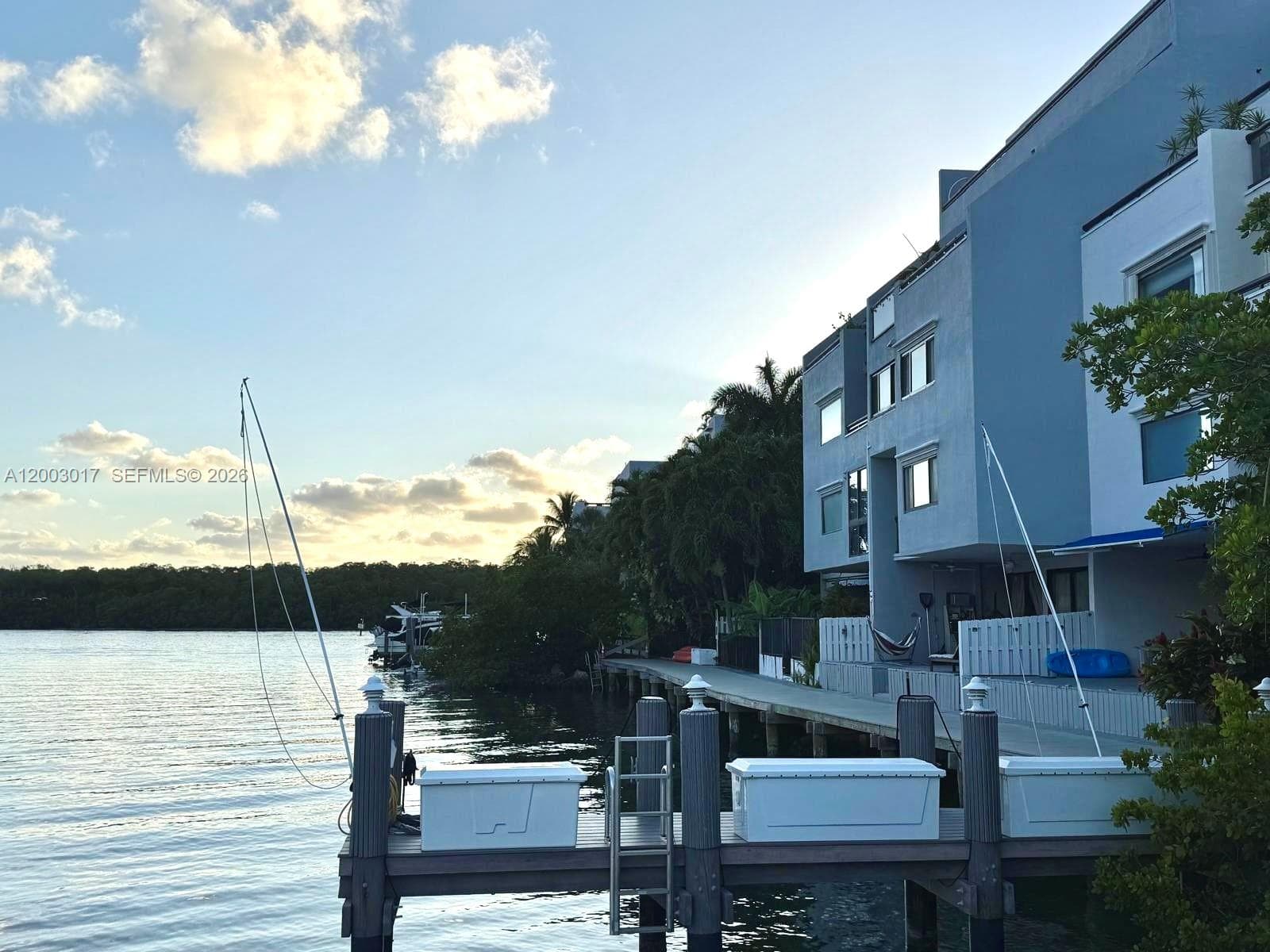 336 Poinciana Dr 1008 photo 22