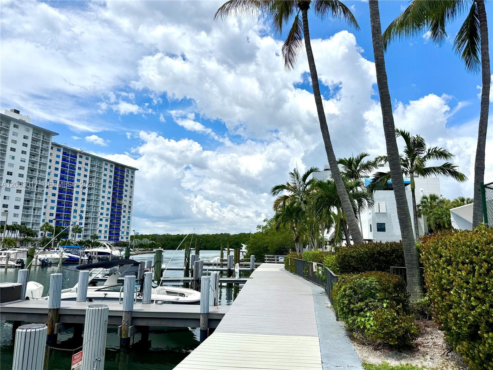 336 Poinciana Dr 1008 photo 19