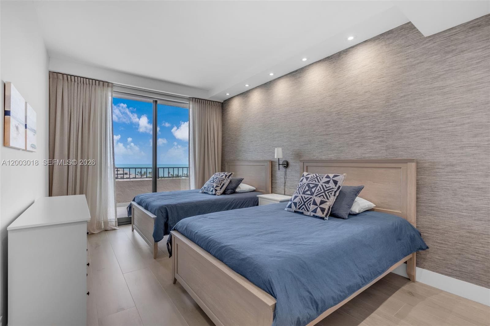 151 Crandon Blvd 1002 photo 15