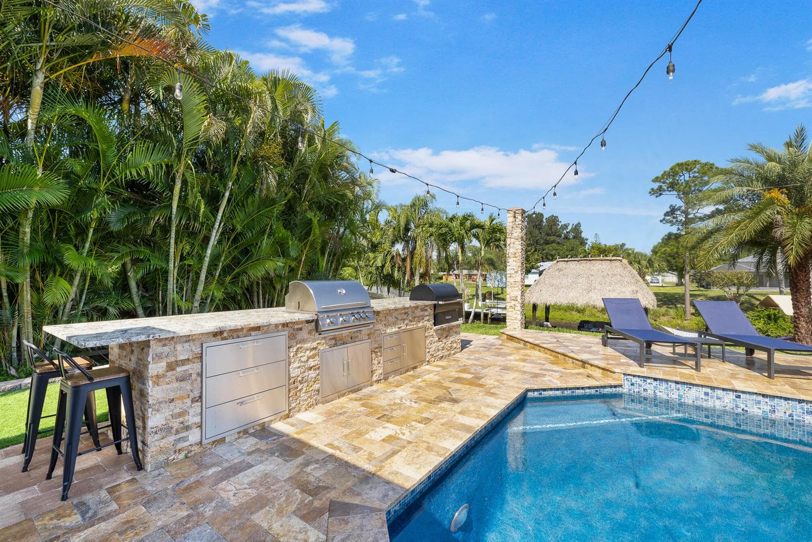 121 NE Naranja Avenue photo 4