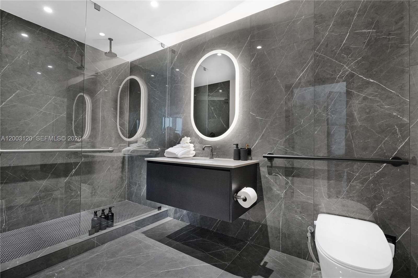 20 11th St 4006 photo 16