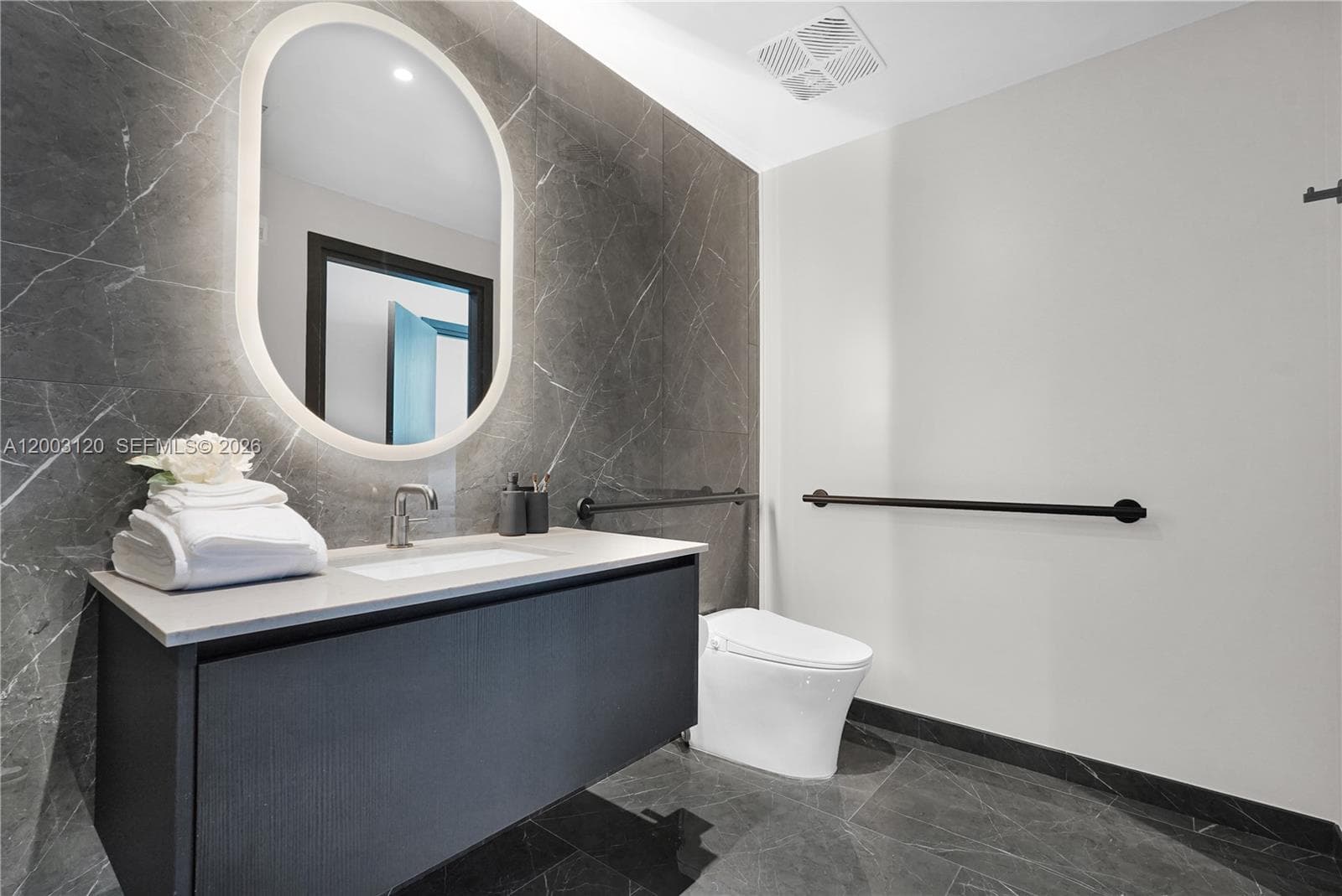 20 11th St 4006 photo 15