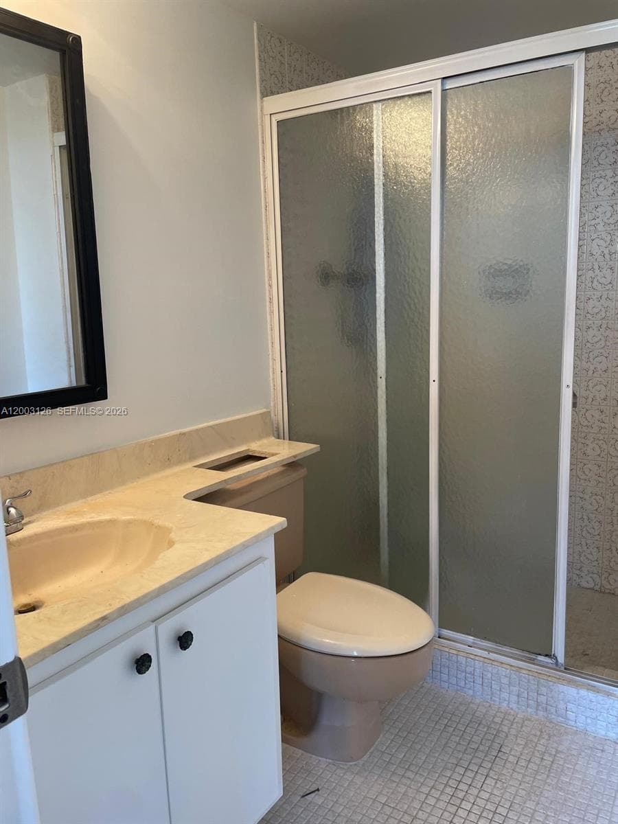 2851 183rd St 509E photo 14