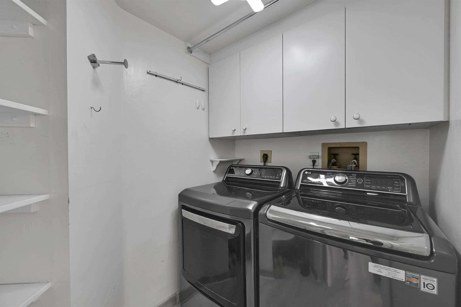 3640 Yacht Club Drive 1501 photo 17