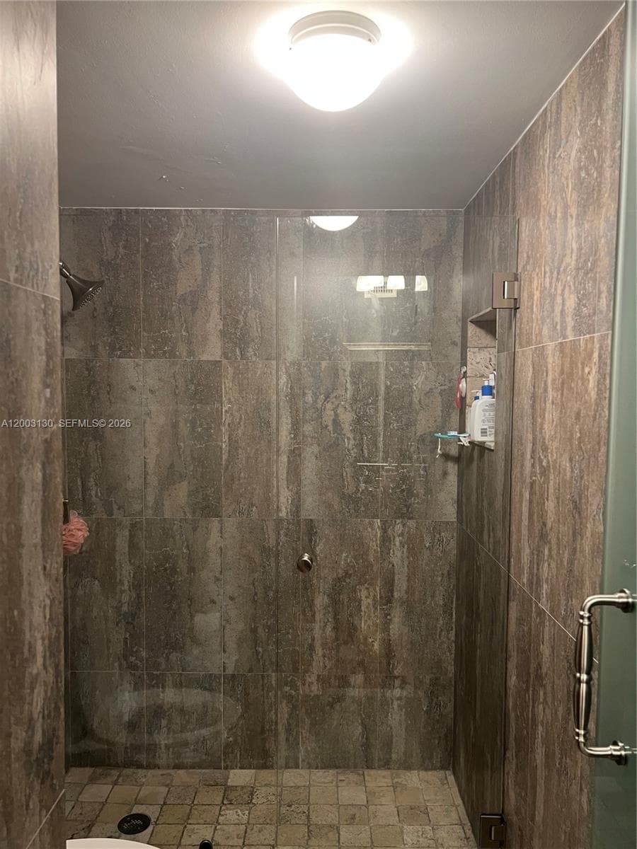8335 72nd Ave 212D photo 23