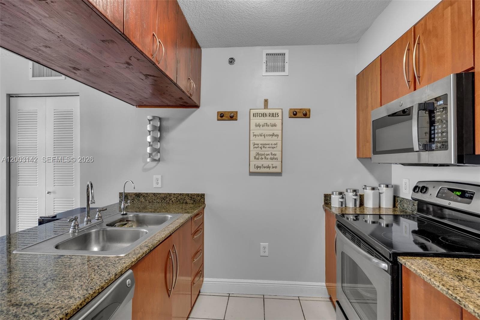 1200 Brickell Bay Dr 1924 photo 7