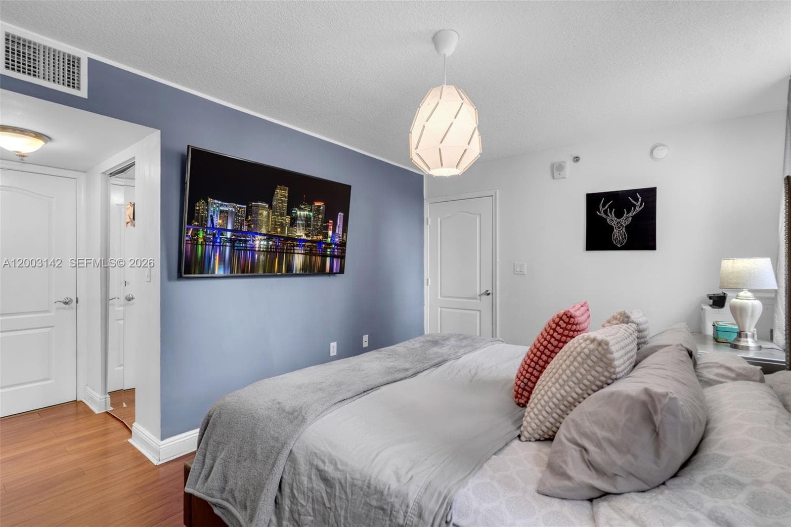 1200 Brickell Bay Dr 1924 photo 11