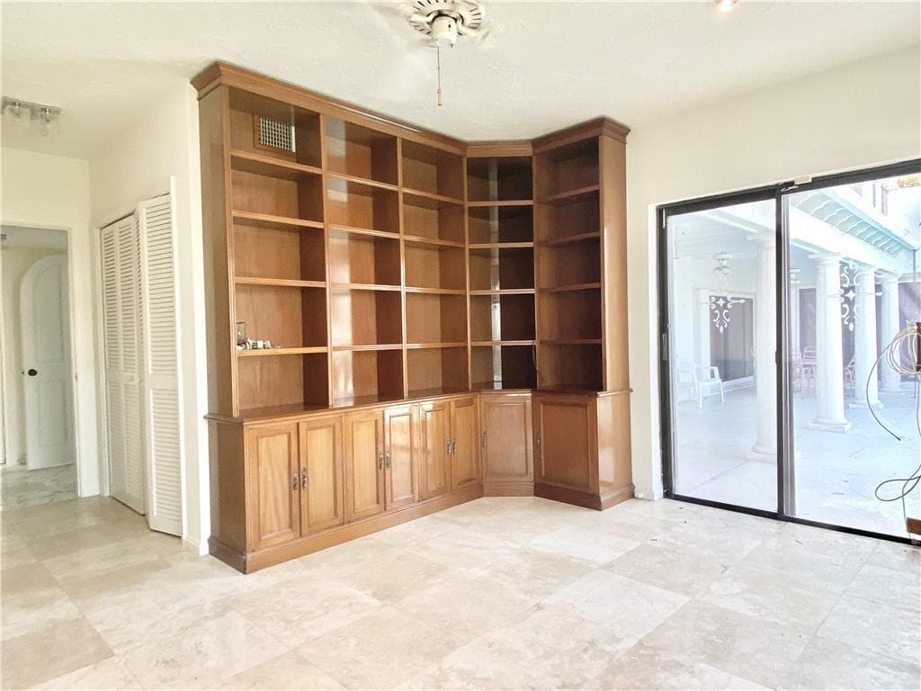 71 Bay Colony Drive photo 17
