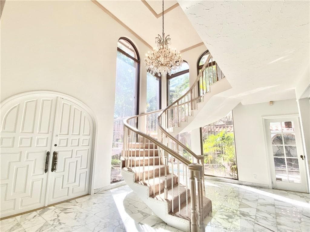 71 Bay Colony Drive photo 7