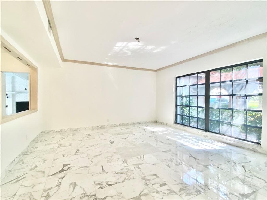 71 Bay Colony Drive photo 19