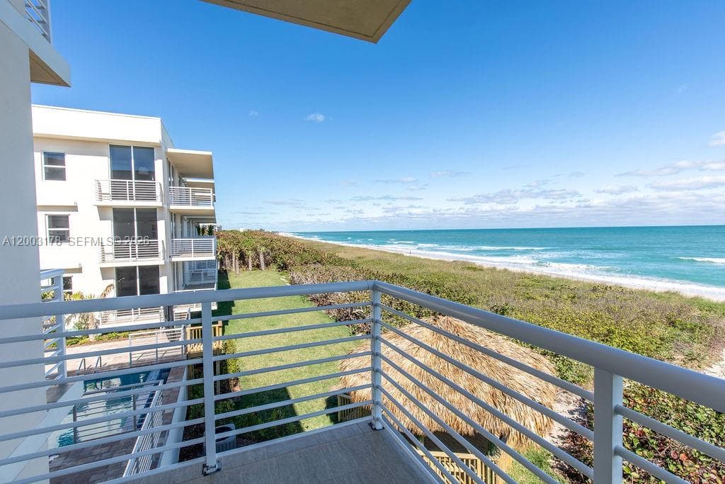 4802 N Highway A1a 3D photo 4