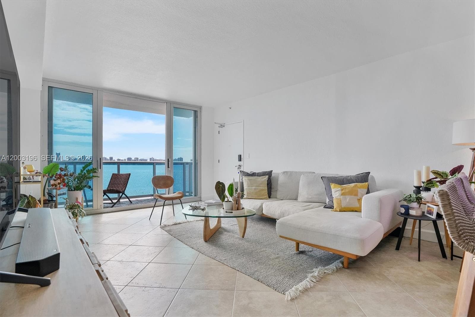 7501 Treasure Dr 4EF photo 3